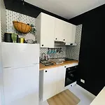 La Maison Parque Jacuzzi Apartament *